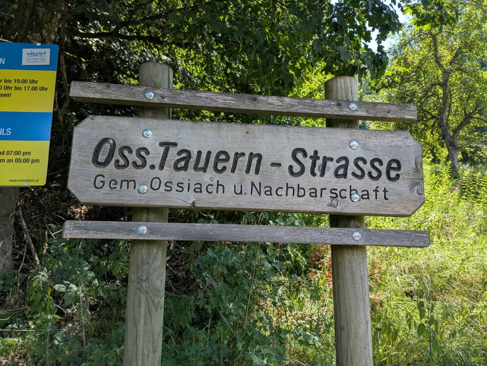 Wegweiser Ossiacher Tauern-Straße